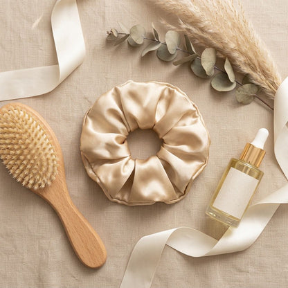 Velours Chignon – Le chignon qui tient, sans casser vos cheveux.